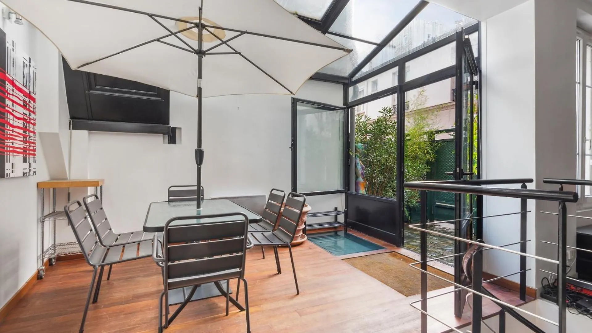 Loft De 80 M² Avec Jardin Privatif Lejlighed Paris Frankrig